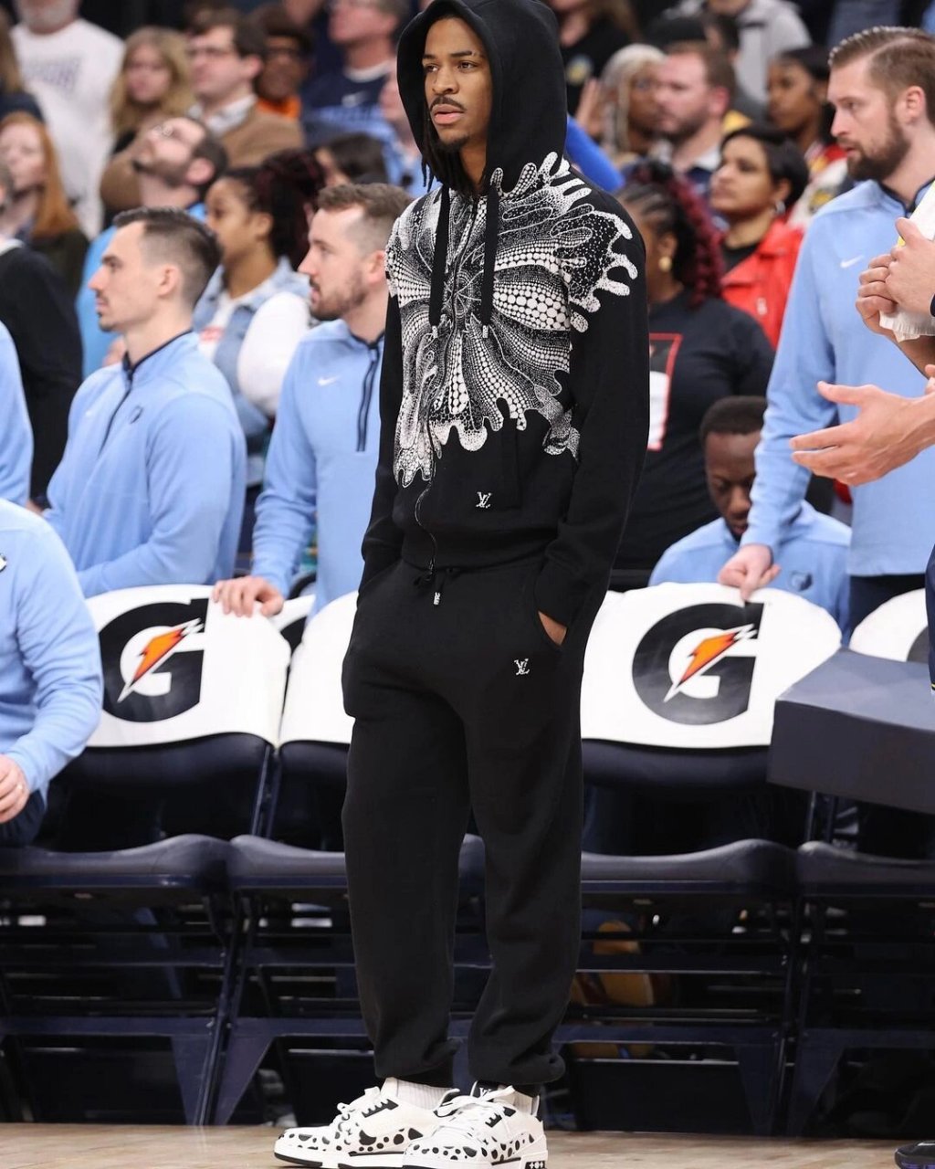 莫兰特绝杀时刻，助攻爆棚点燃赛场，逆转取胜迎来胜利！