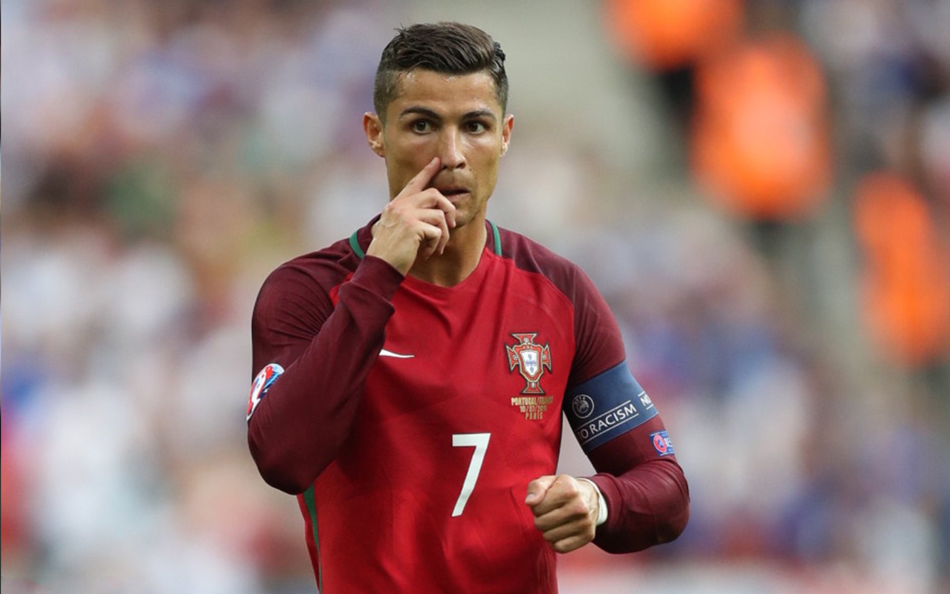  拜仁连进6球大胜莱比锡 