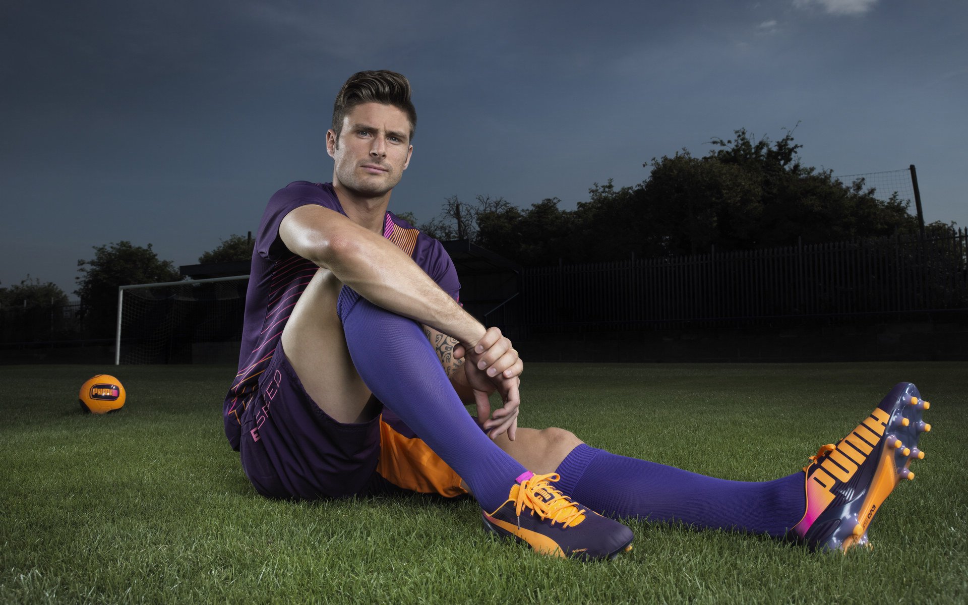 关于C罗状态火爆，钻石联赛抢七大战对阵巴黎圣日耳曼，罗马力争逆转的信息